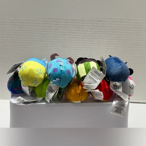 Disney Tsum Tsum mini’s bundle. All 9 NWT - Picture 3 of 4